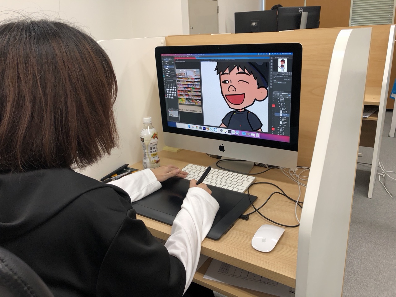 Clip Studio Paint でイラストを描いている制作風景